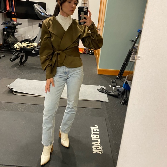 LPA Faustina satin style olive green shoulder pad long sleeve top light jacket - Picture 2 of 5